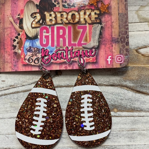 Meet your Posher, Buffy Gaither - Picture 7 of 10